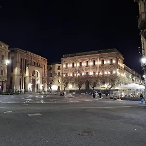 Al Teatro , Catania Italia